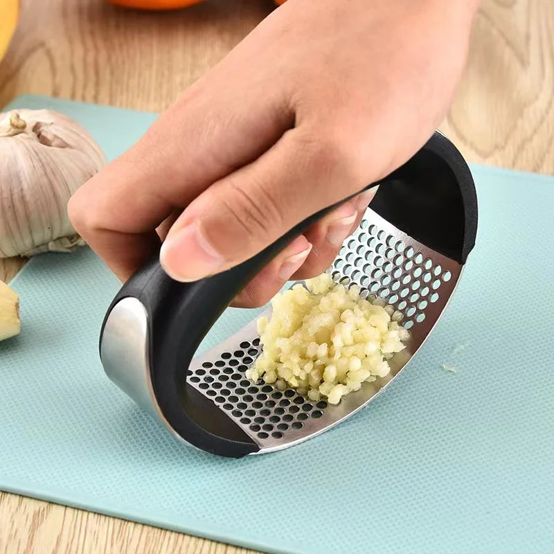 Stainless Steel Manual Garlic Press Mincer Crusher for Fruits Vegetables Kitchen Tool